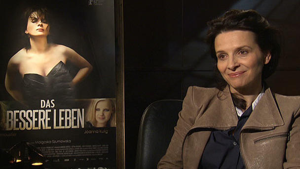 Juliette Binoche im exklusiven Interview Ehe kann was von Prostitution haben
