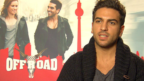 Interview mit Elyas M'Barek zu 'Offroad' "Ich hatte viel Sex mit Nora Tschirner"
