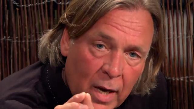 Nominierungsschock im Sommerhaus Für Thomas verfolgt Willi einen "eiskalten Plan"