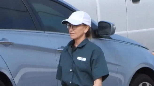 "Desperate Housewives"-Star Felicity Huffman: Erste Fotos aus dem Knast