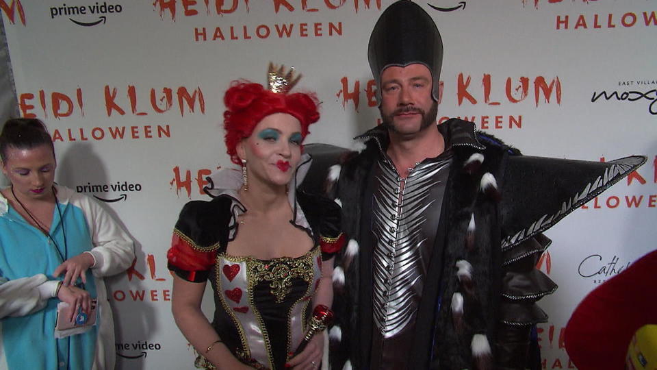 Schaurig roter Teppich Diese Stars feiern mit Heidi Klum Halloween