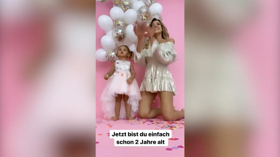 Das Influencer-Kind im Wandel der Zeit Mia Rose Harrison hat Geburtstag und wird 2 Jahre