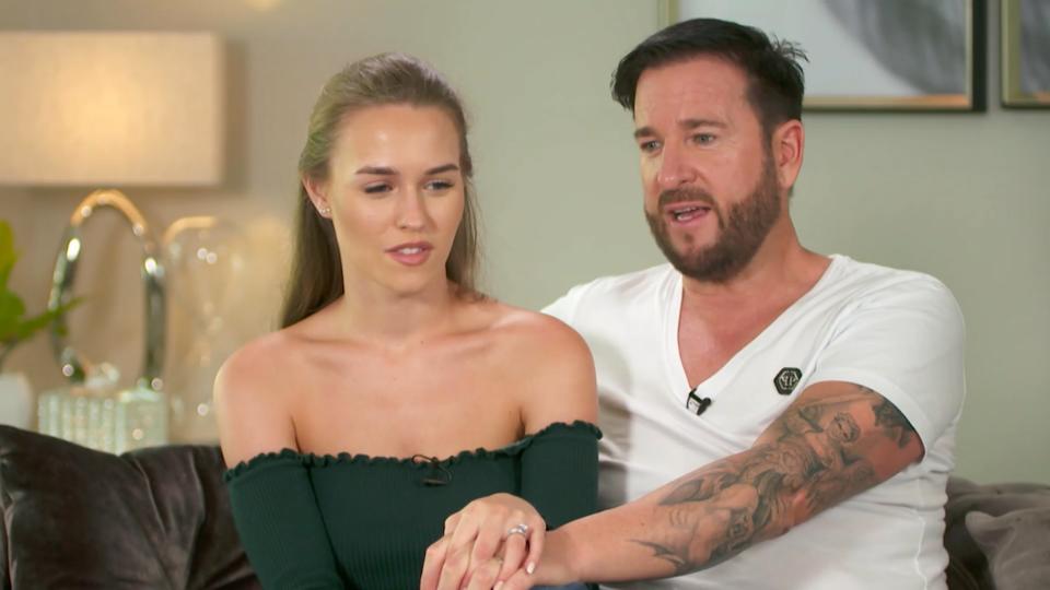 Hochzeit von Laura und dem Wendler Standesbeamtin war online zugeschaltet