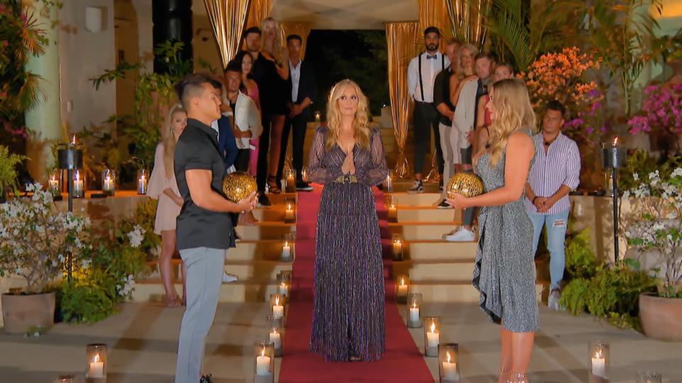 Zitterpartie im "Paradise Hotel"-Finale Können Jan und Nikita einander vertrauen?