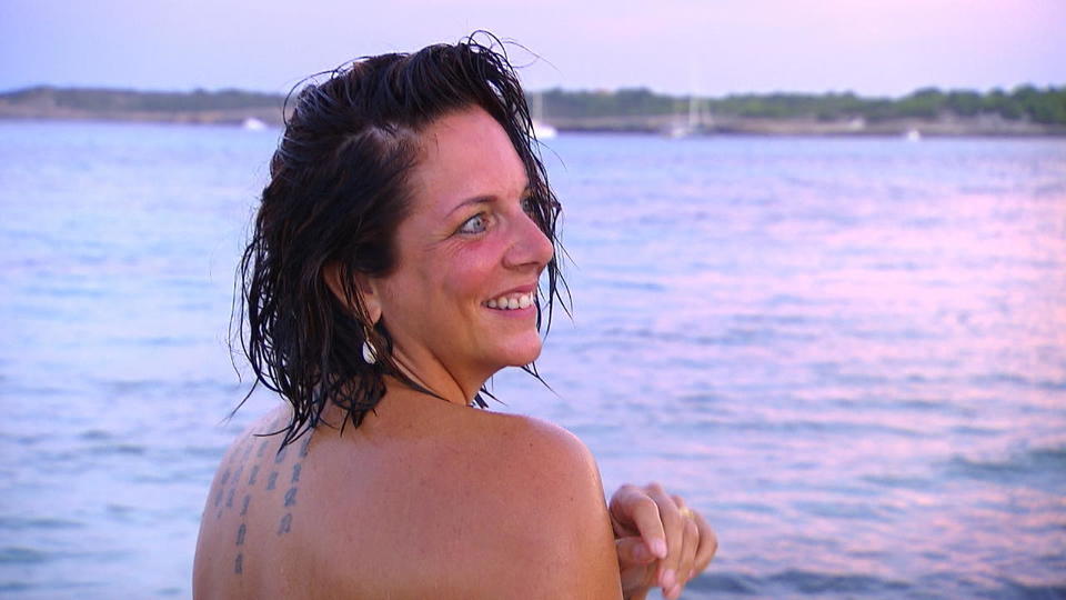Body Positivity Danni Büchner steht zu ihrem Körper