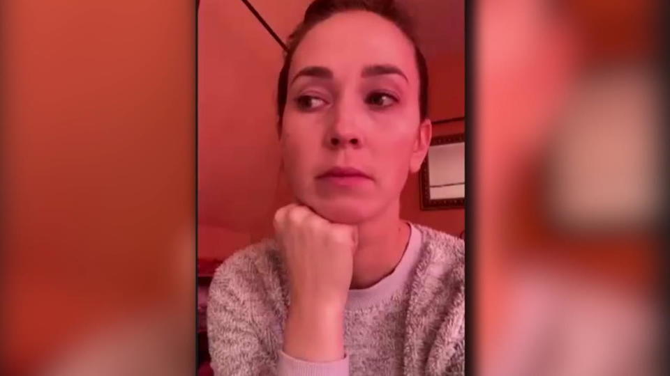 Nach der Trennung von Marco Cerullo Christina Grass völlig aufgelöst