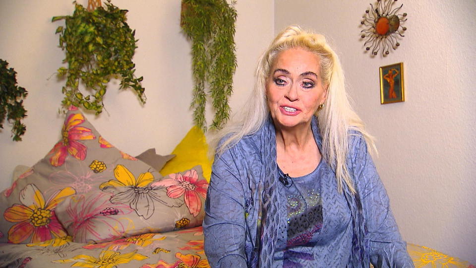 Dschungelshow-Teilnehmerin findet sich nicht sexy Bea Fiedler weint um ihr junges Ich