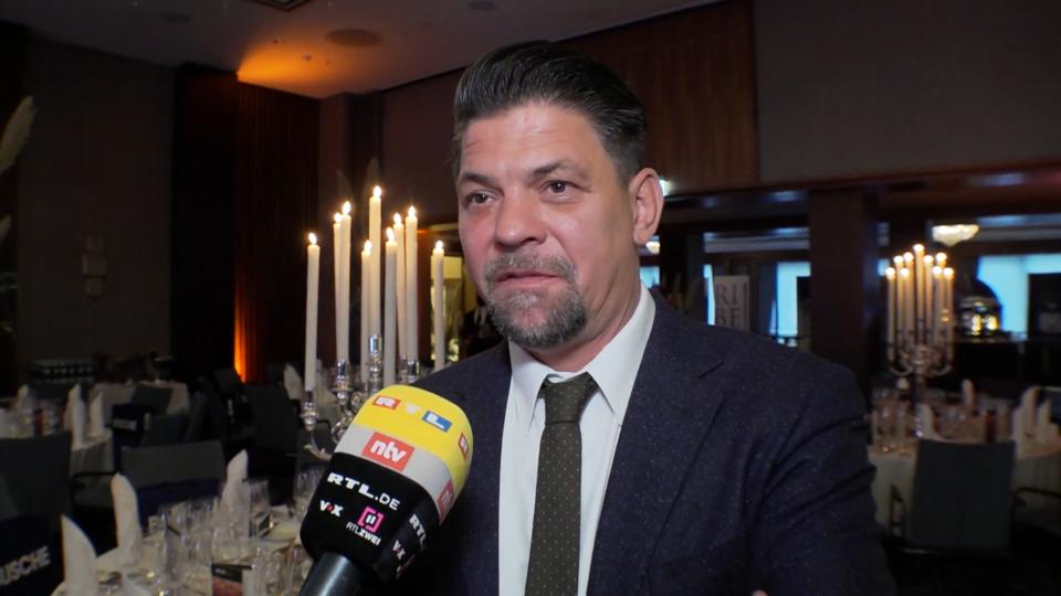 Ein Preis für Steffen Henssler? Tim Mälzer: "Ernsthaft! Kriegt euch wieder in den Griff!"