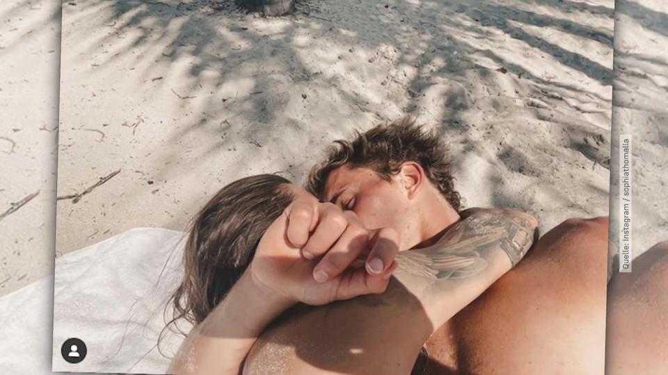 Mit Alex Zverev zusammen Sophia Thomalla teilt 1. Knutsch-Foto!