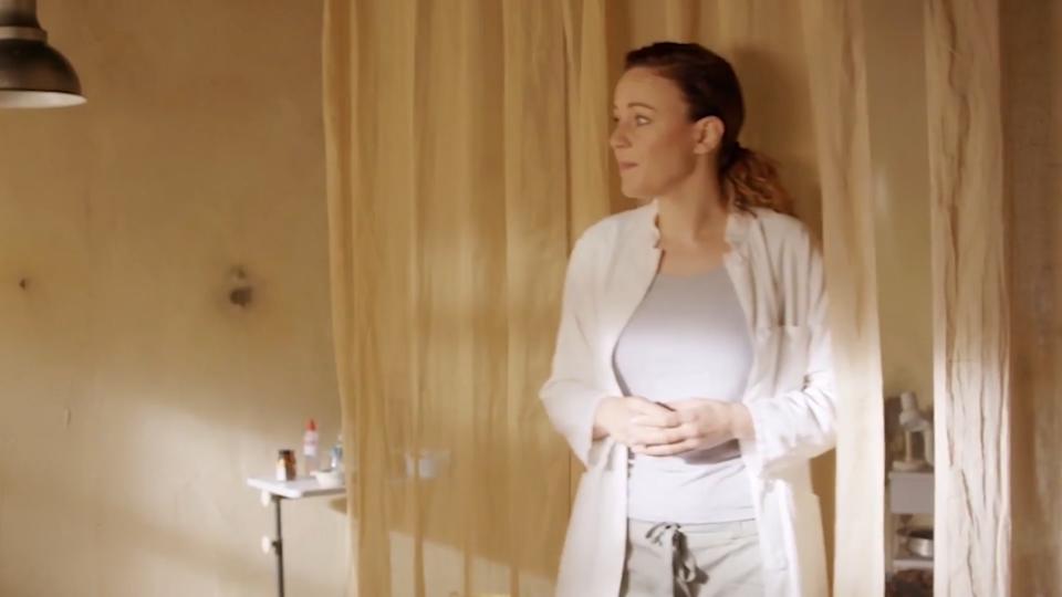 Rettet sie als Ärztin ein Leben? SO hat Jasmin Wagner ihre Gastrolle bei AWZ erlebt