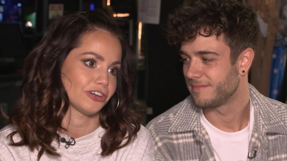 Backstage bei der "Let's Dance"-Tour Christina Luft und Luca Hänni schwärmen von ihrem Traumhaus