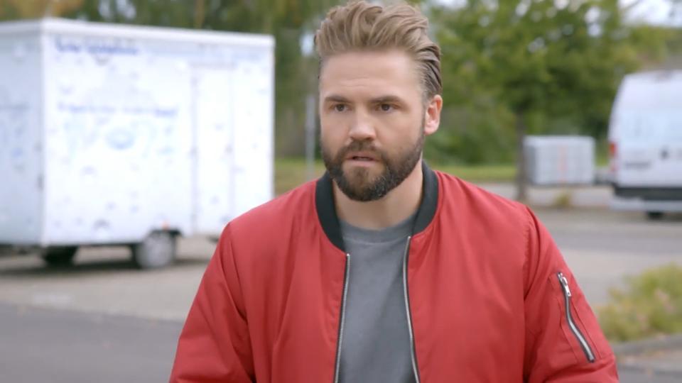 „Unter uns“-Folge vom 29.11.21 Fliegt Bambi vor Jakob auf?