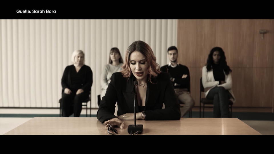 Internationaler Tag gegen Gewalt an Frauen Frau von Eko Fresh mit emotionalen Song