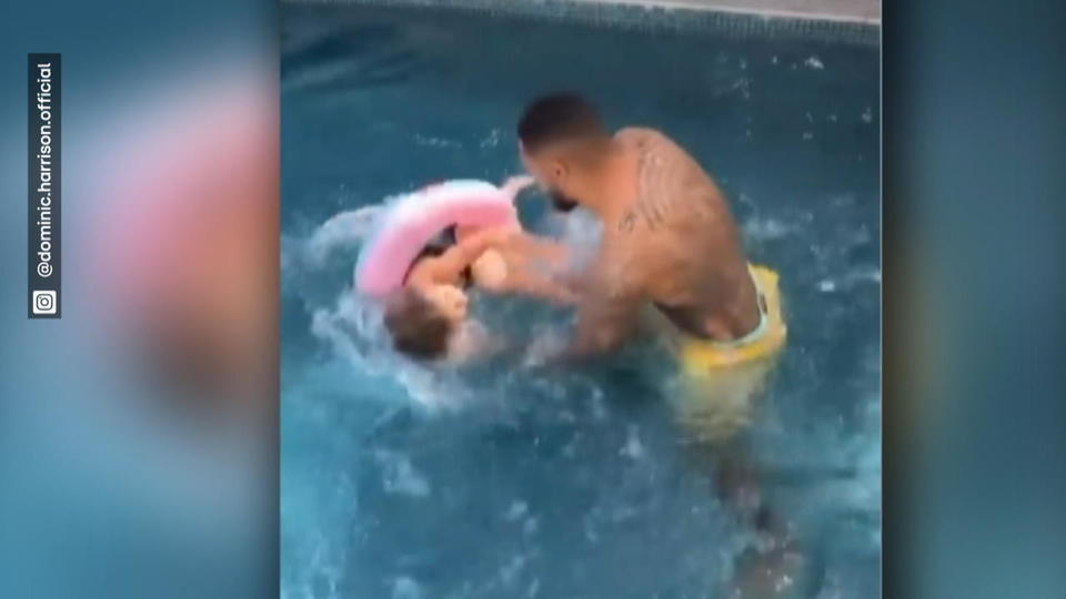 Influencer macht Daddy-Pause Dominic Harrison: Pool-Time mit Mia