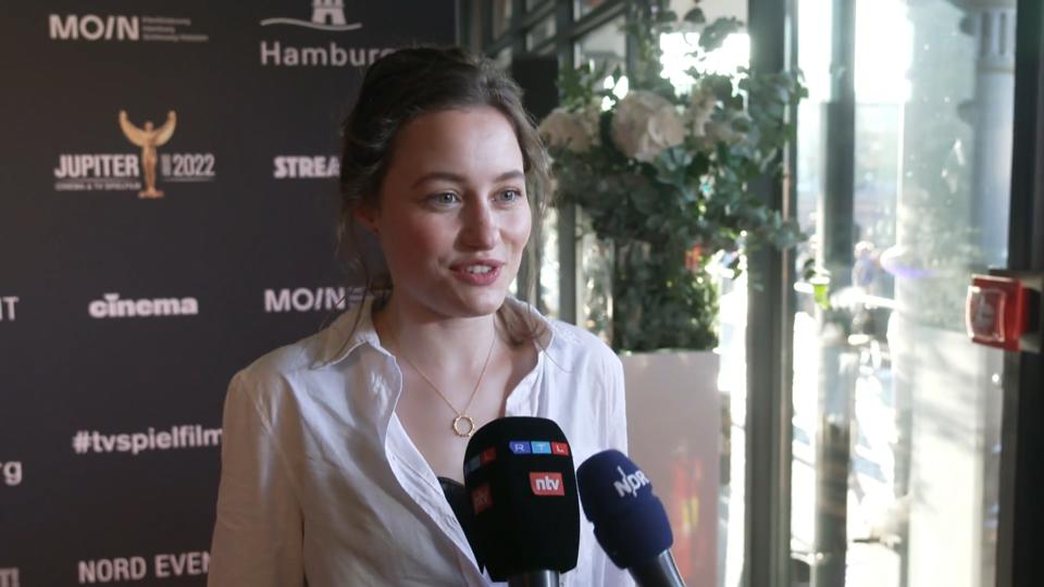 3 Preise für Sisi beim Jupiter Award Dominique Devenport: "Das fühlt sich unglaublich an"