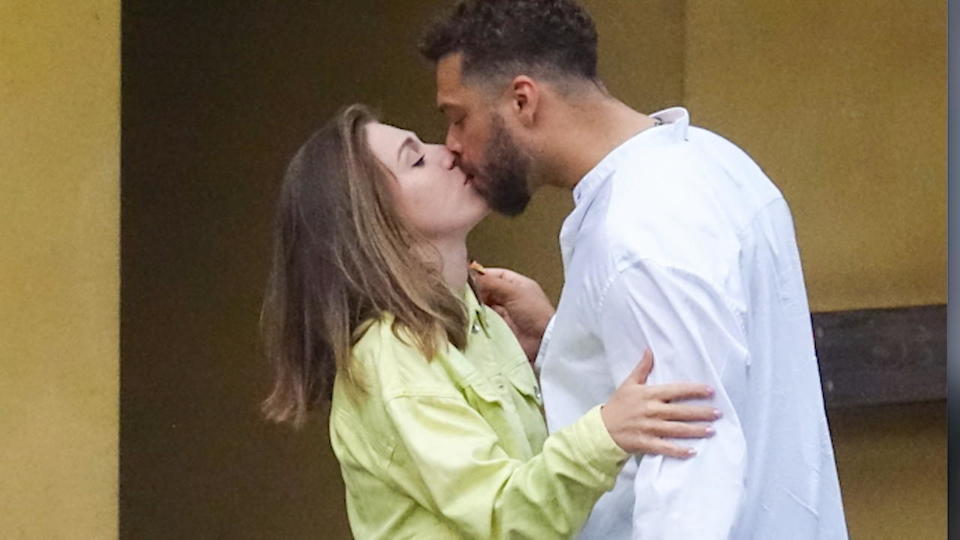 Nach Trennung von Bibi und Julian Neues Kussfoto von Bibi und ihrem Neuen