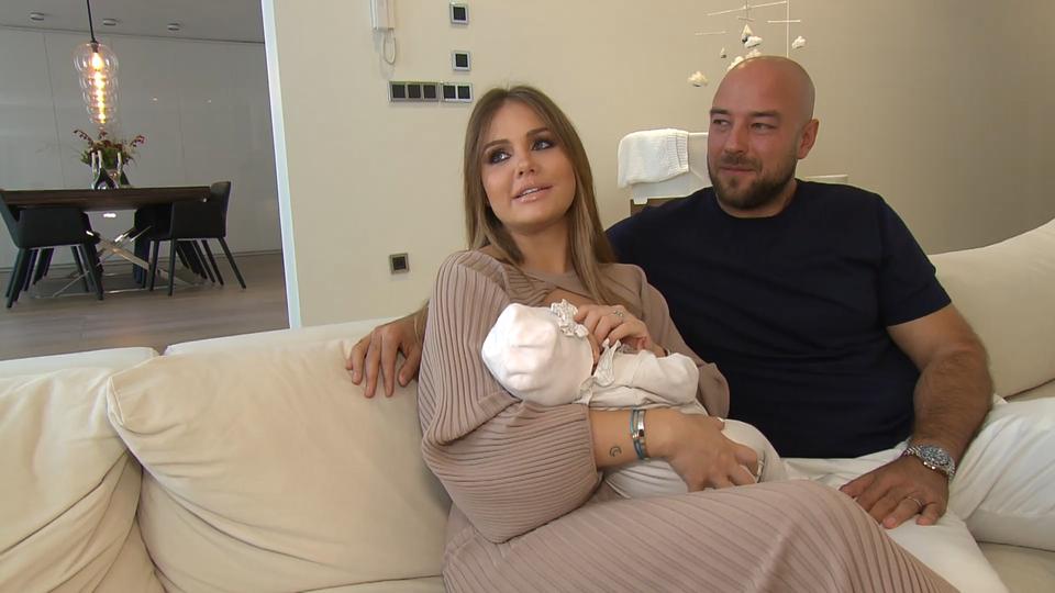 Erstes Baby-Interview Sechs Wochen nach der Geburt lädt Kim Gloss nach Hause ein