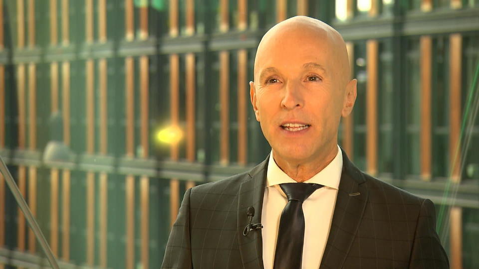 RTL-Adelsexperte Michael Begasse Wie wird die Beerdigung der Queen?