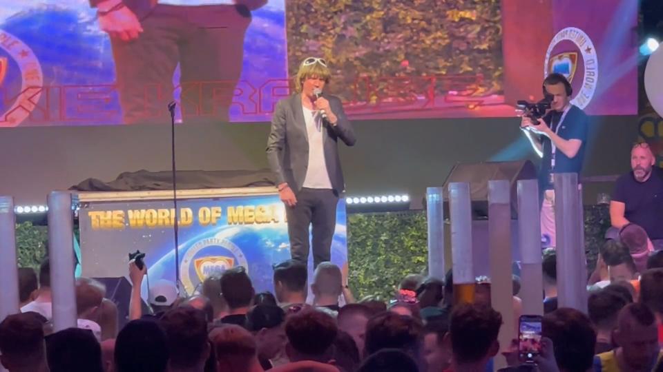Abschied aus dem Business Mickie Krause feiert letzten Megapark-Auftritt