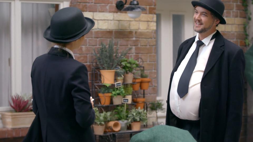 „Unter uns“-Folge vom 11.11.22 Das perfekte Match an Karneval?
