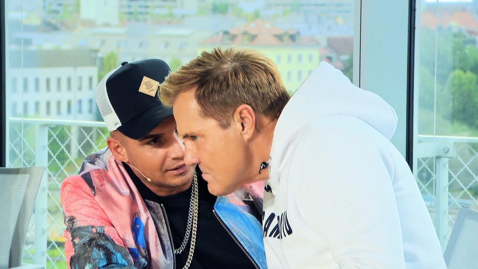 Pietro fasst es nicht "Hast du mich gerade gefragt, ob ich bei "Temptation" war?