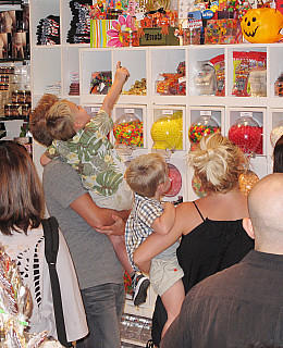 Britney Spears Kinder Jayden James Sean Preston Süßigkeiten Laden