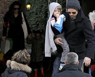 Brad Pitt Angelina Jolie Venedig Kind Shiloh oder Knox Rätselraten