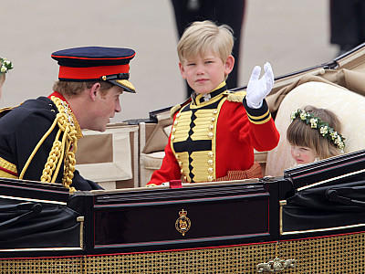 Hochzeit William und Kate Grace bekommt Wurm von Prinz Harry geschenkt