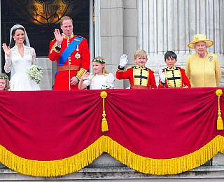 William Kate Hochzeit Queen Emotionen