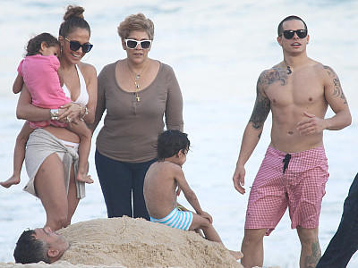 Jennifer Lopez Casper Smart Max Emme am Strand
