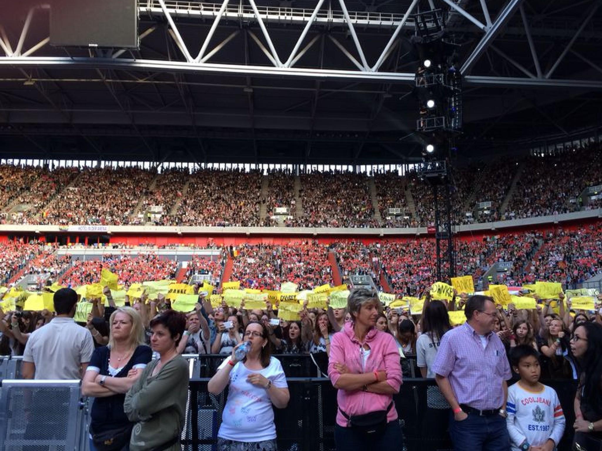 Kreisch-Alarm beim 'One Direction'-Konzert in Düsseldorf
