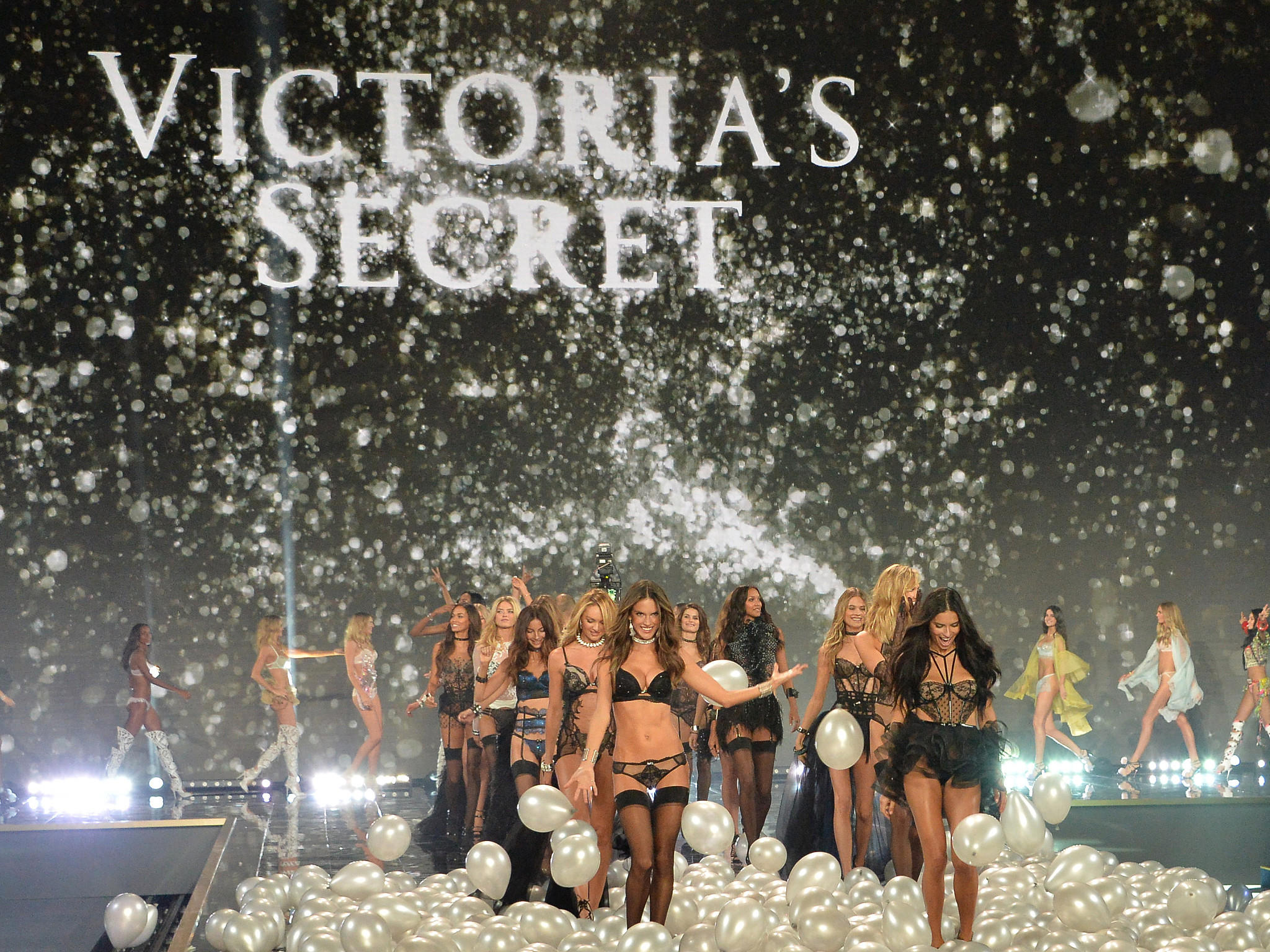Victoria's Secret Show 2014 London