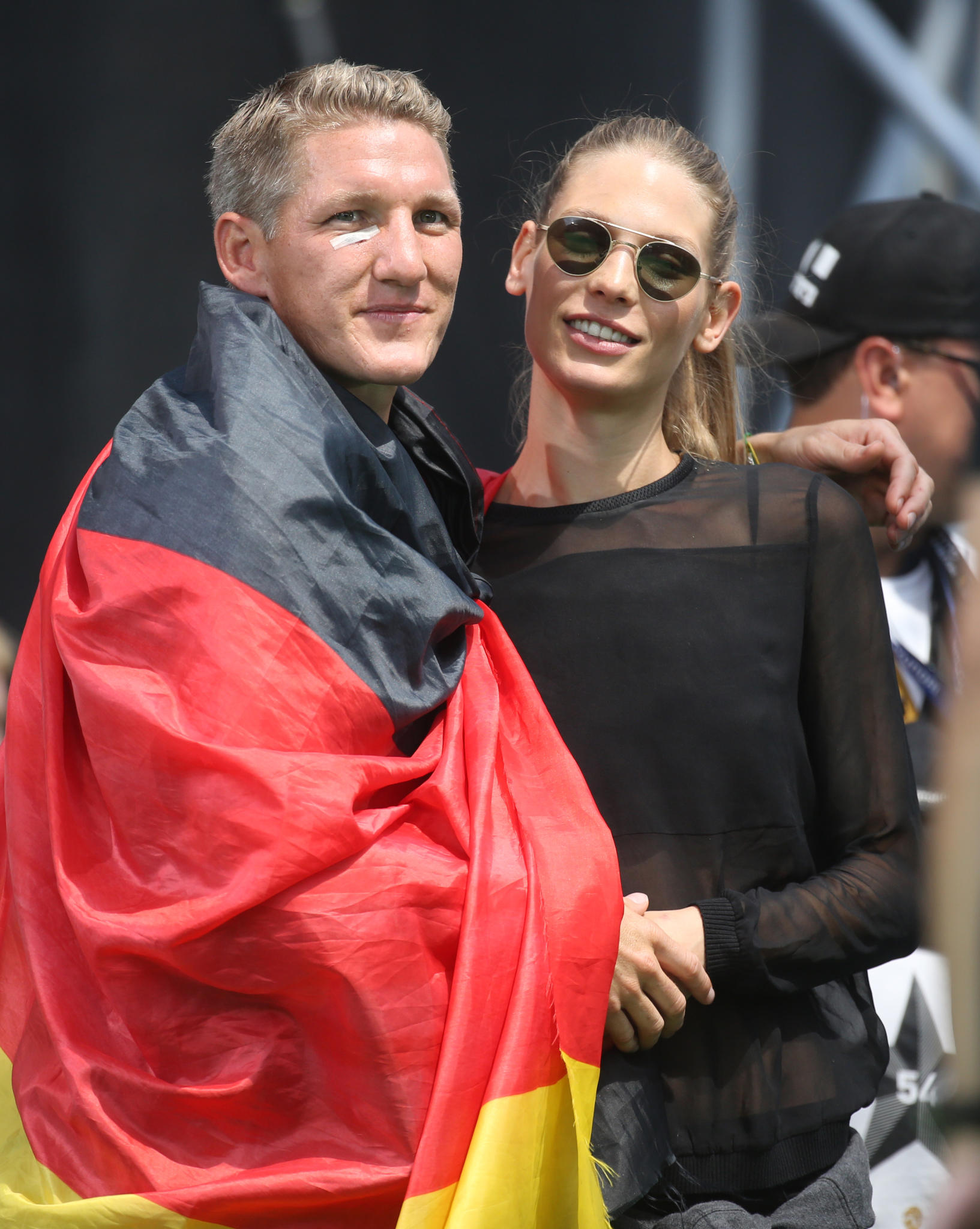 WM Fluch Sami Khedira Bastian Schweinsteiger Mesut Özil Mandy Capristo Lena Gercke