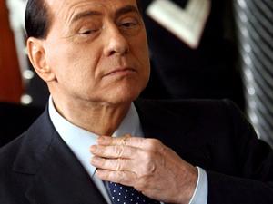 Berlusconi: Wegen Sex-Affäre vor Gericht