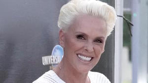 Brigitte Nielsen: Kritik für Poolbild 