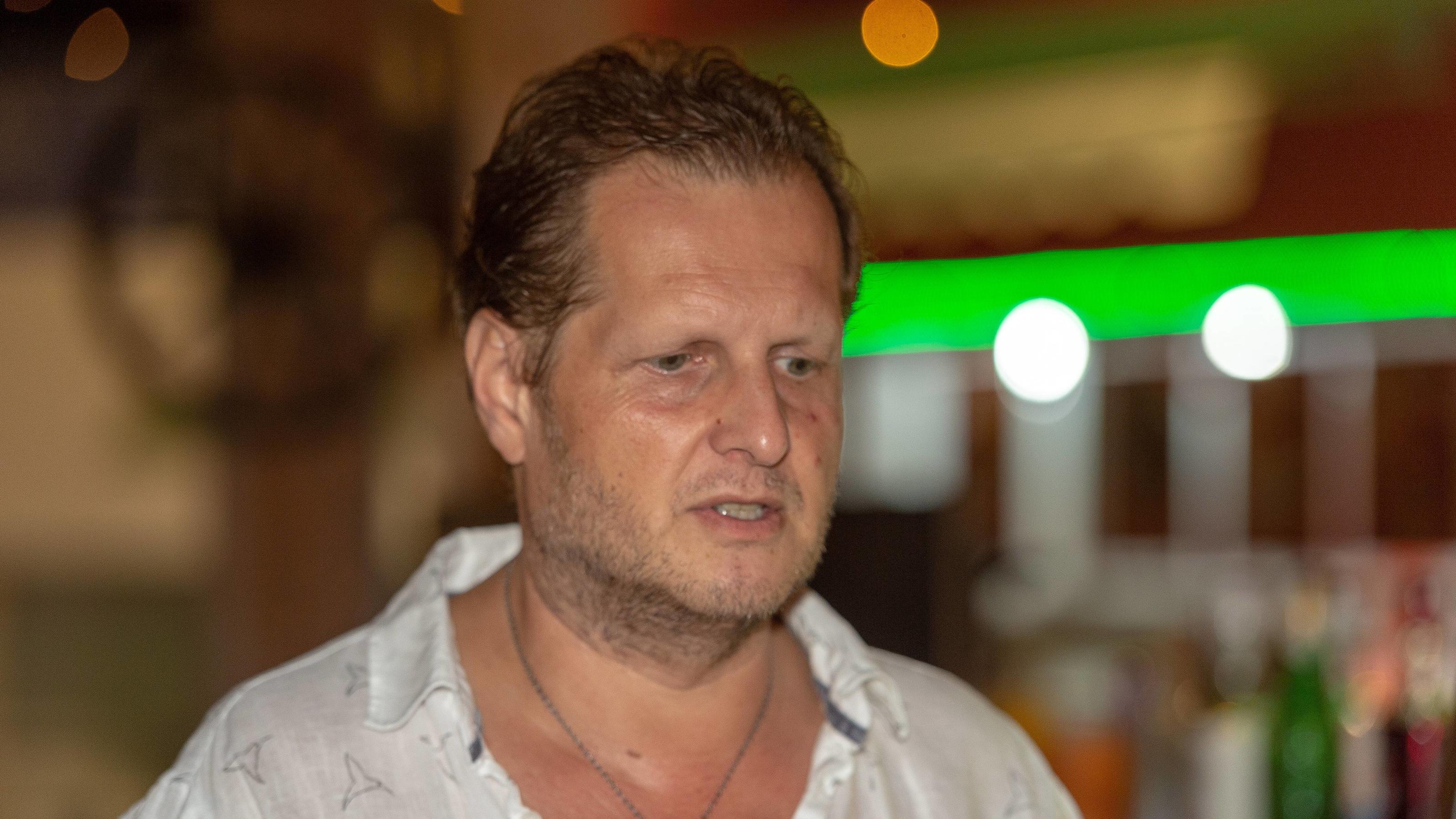 Freunde von ihm kennenlernen
