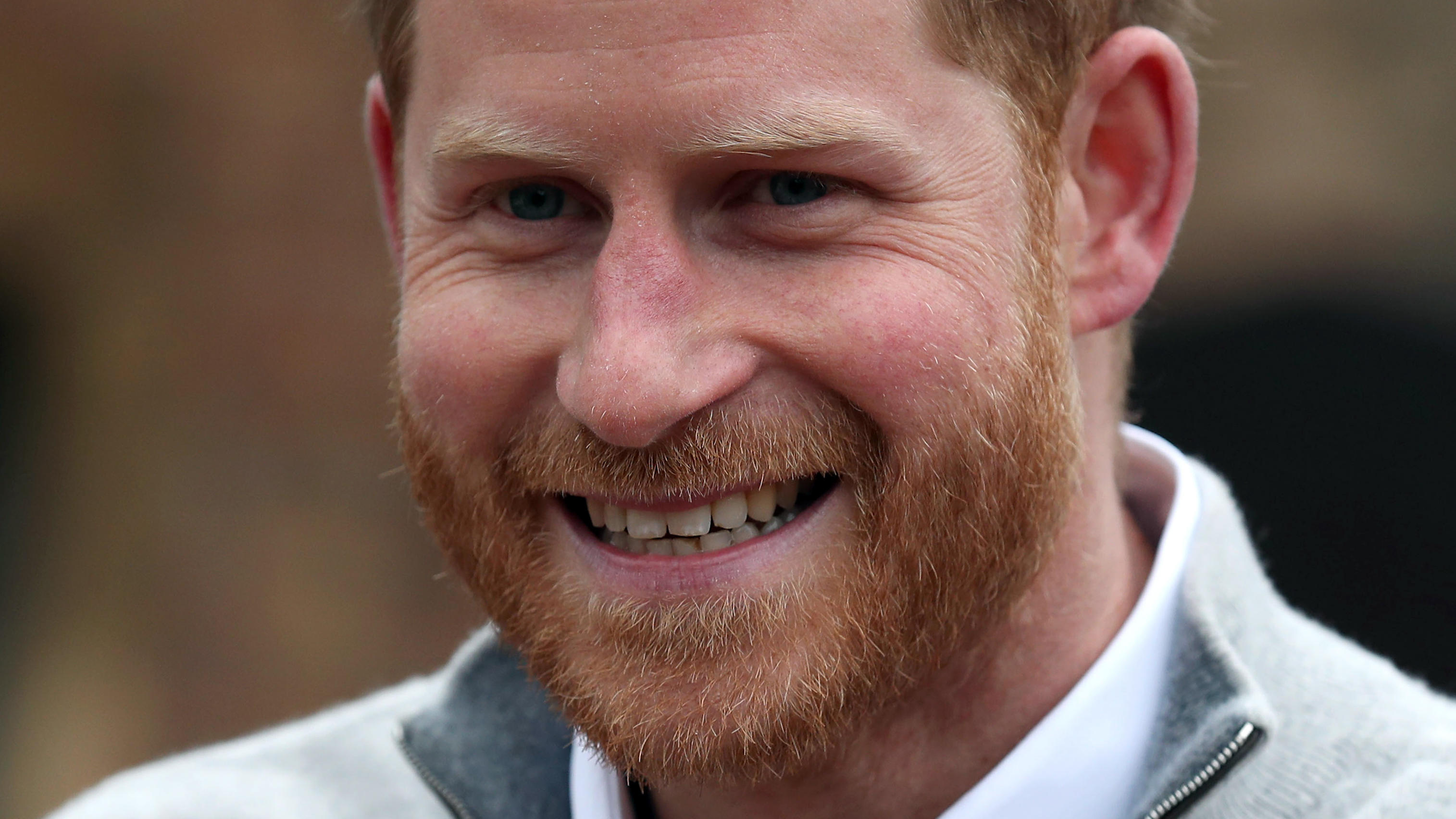 Dad harry. Prince Harry smiling. Принц Гарри улыбается.