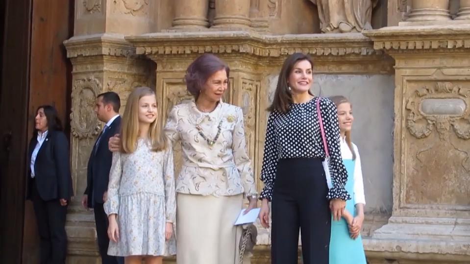 Zwischen Letizia von Spanien und ihrer Schwiegermutter Sofia knallte es beim Ostergottesdienst 2018.