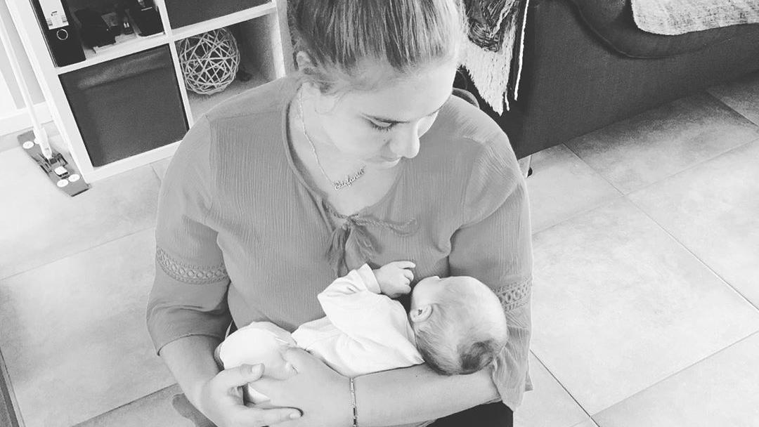 Estefania Wollny Zeigt Das Baby Von Schwester Sylvana Zum Ersten Mal