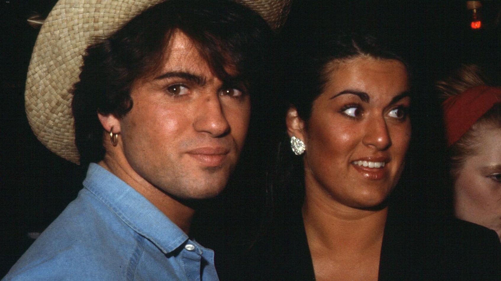 George Michael mit seiner Schweter Melanie Anfang der 1980er.