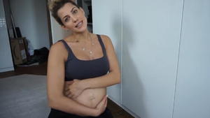 YouTube-Star wegen Kaiserschnitt-Entscheidung angefeindet