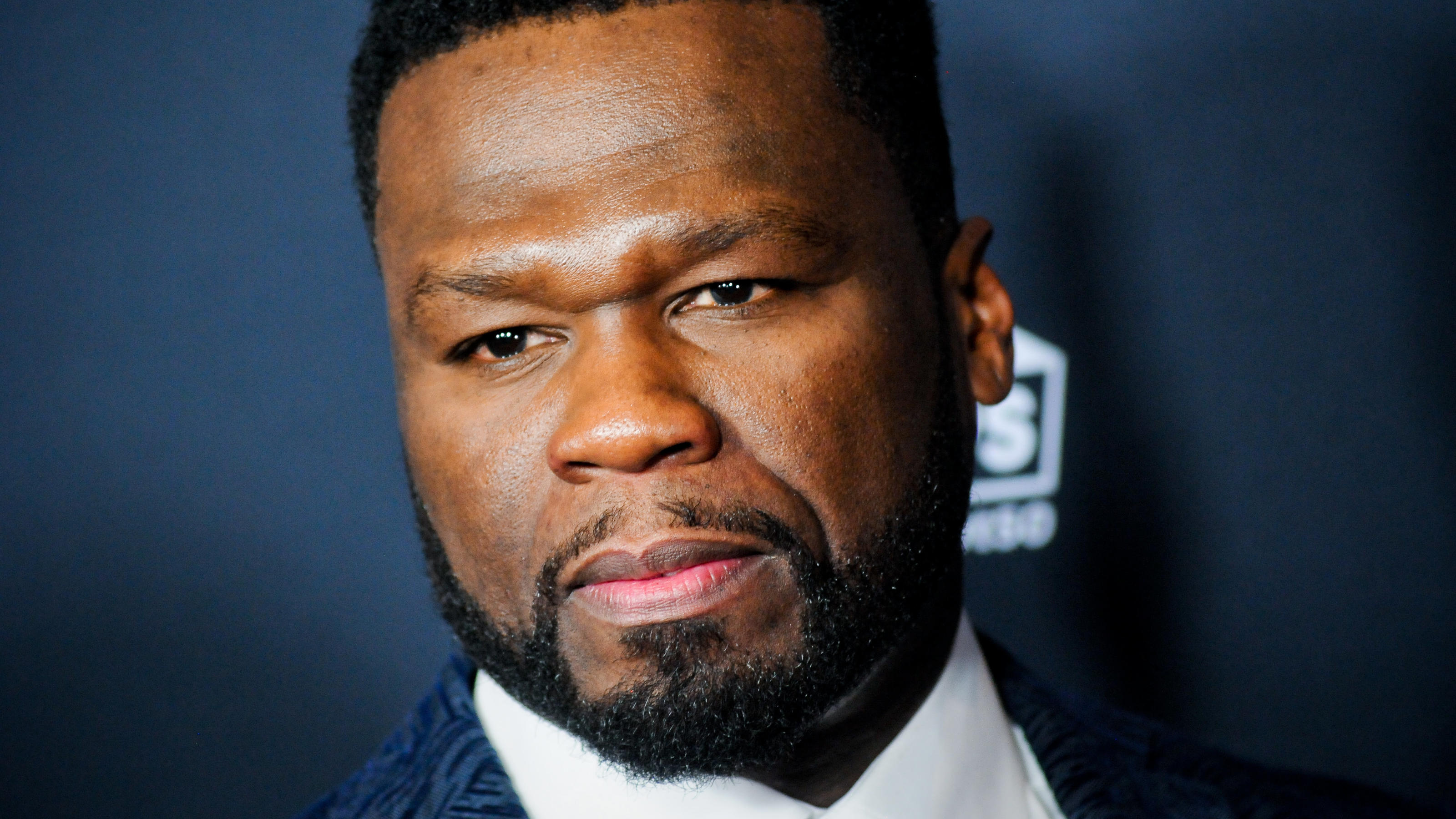Rapper 50 Cent wollte wissen, wie es Will Smith nach der Affären-Beichte von dessen Ehefrau Jada Pinkett Smith geht.