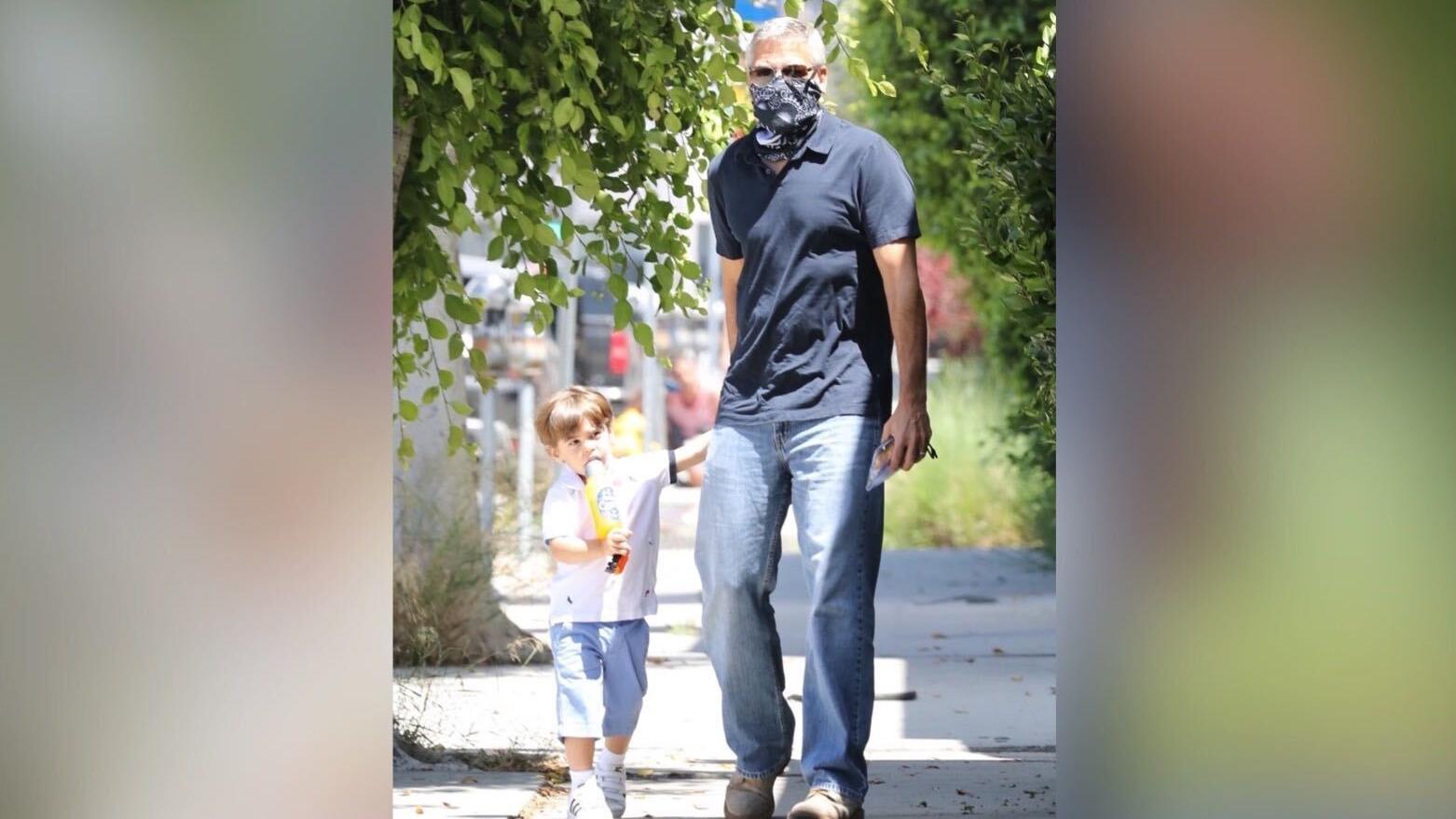 George Clooney in LA mit seinem Sohn Alexander