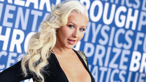 Christina Aguilera teilt sexy Fotos