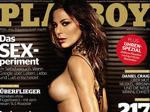 Ornella Mutis Kleine entblättert sich für den Playboy