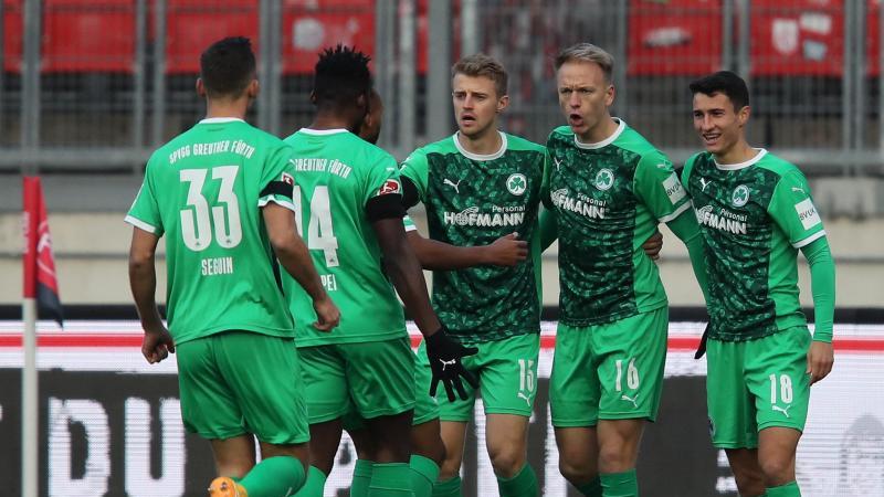 Weiterer Rückschlag für HSV - Fürth erobert Spitze