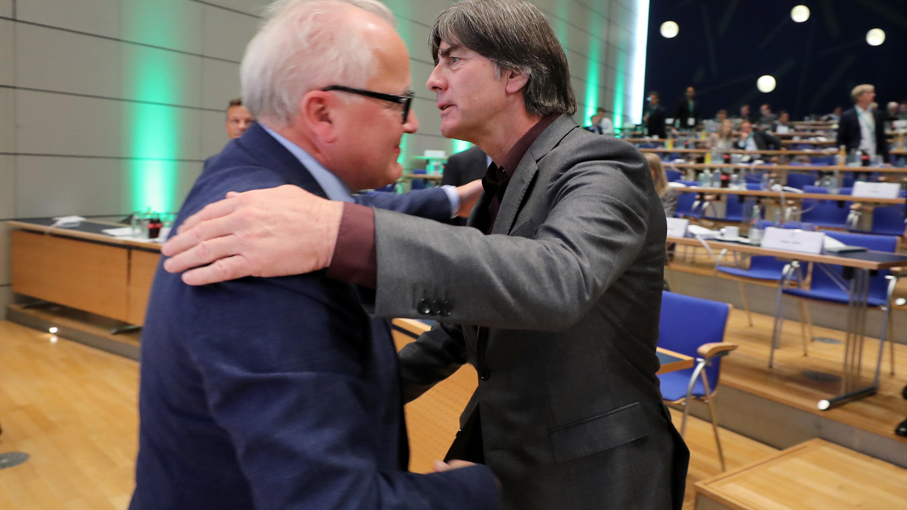 Soll Löw Zurücktreten Soll Löw Zurücktreten