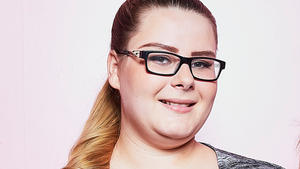 Calantha Wollny hat jetzt rote Haare