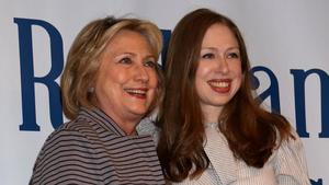 Hillary Clinton gratuliert Tochter Chelsea
