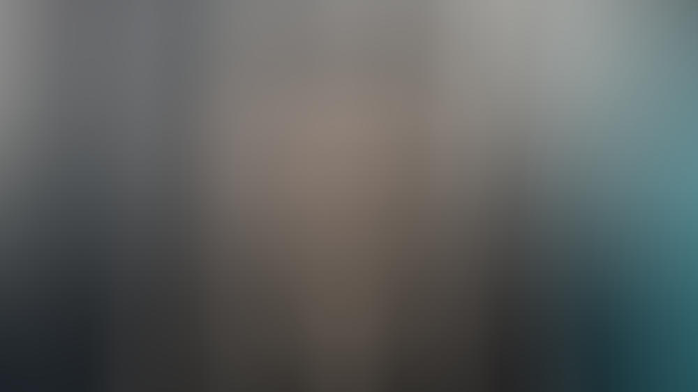 Blondes Teen Probiert Zum Ersten Mal Schwarz Blondes Teen Probiert Zum Ersten Mal Schwarz